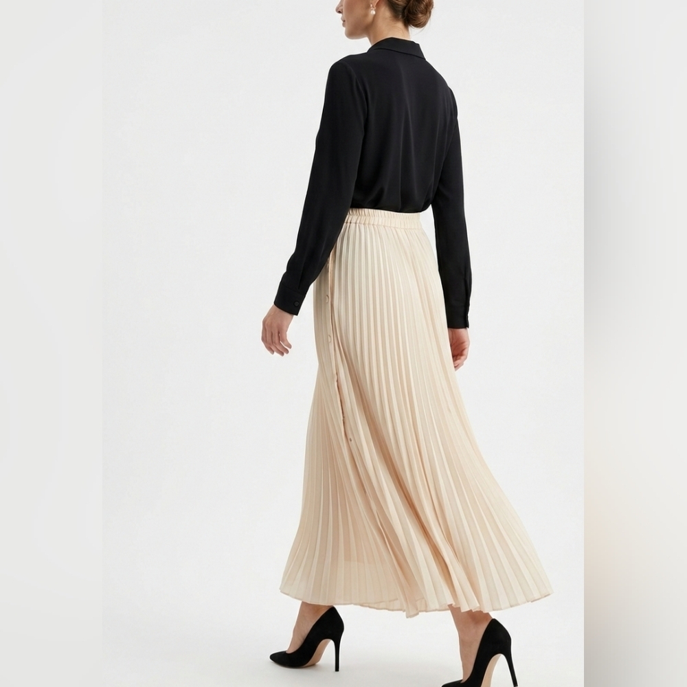 Miracle Cream Pleated Maxi Skirt - Size S/M - Elastic Waist Like New - Picture 15 of 15